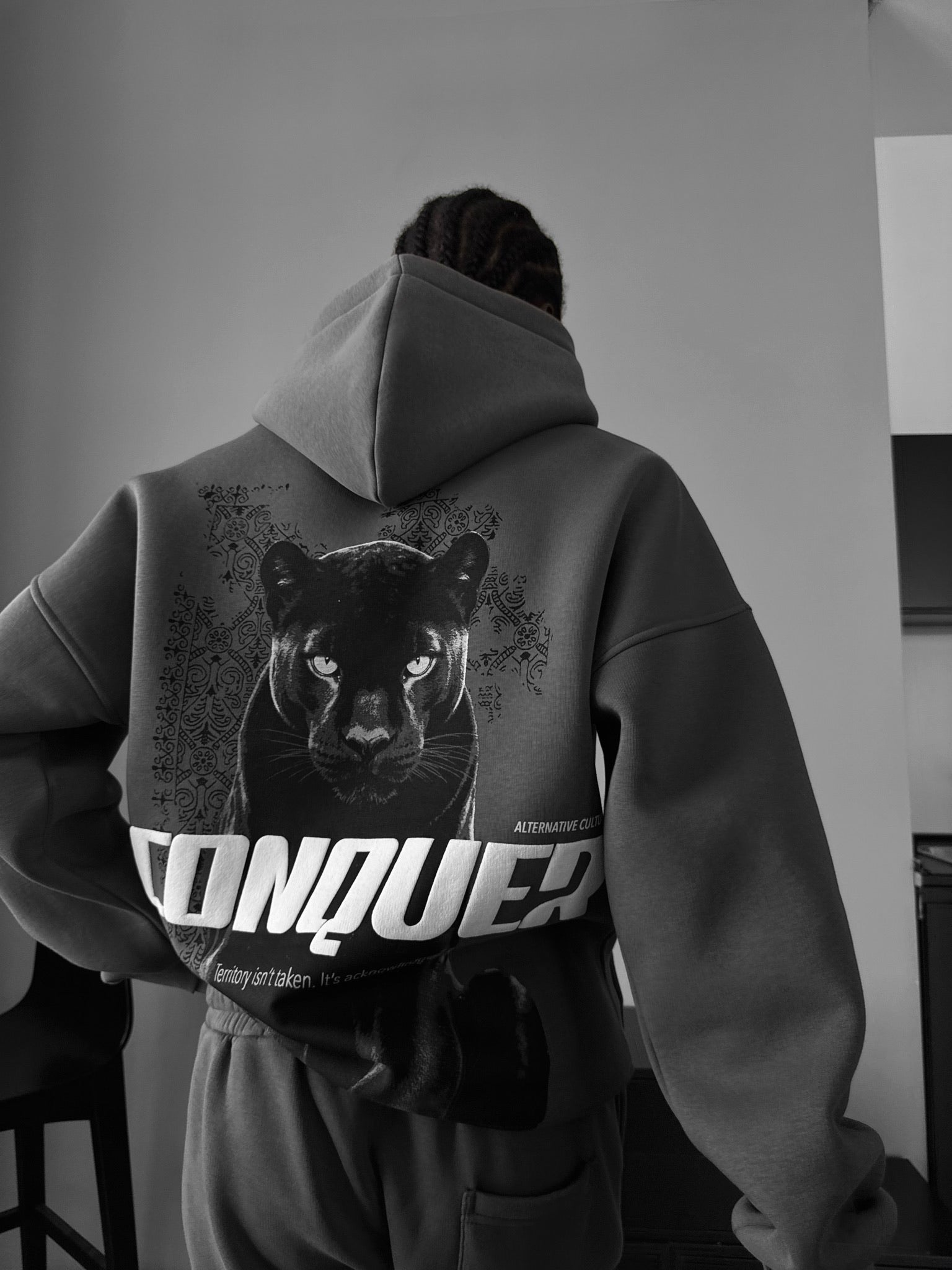 Conquer Oversized Hooded Sweatshirt