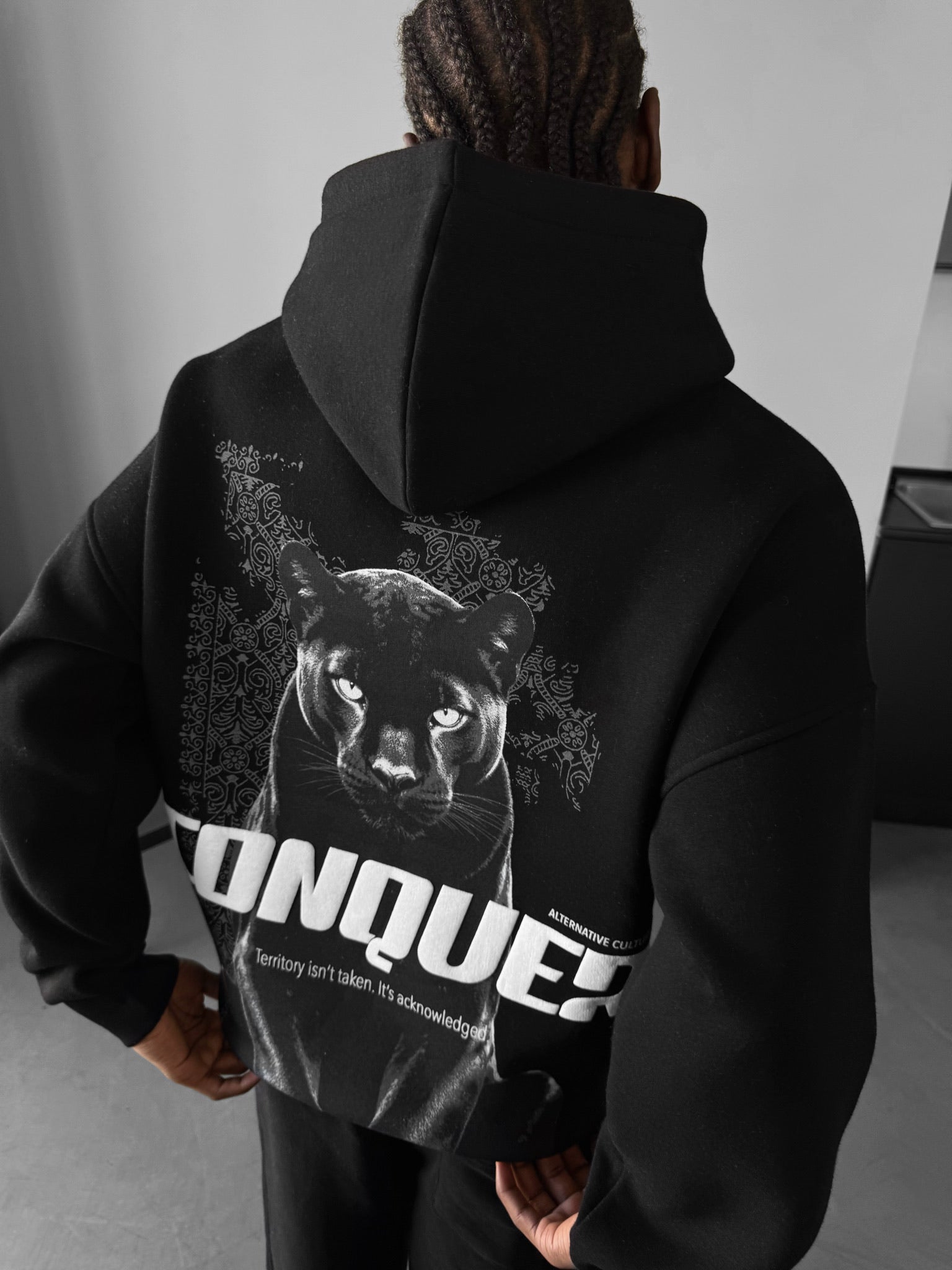 Conquer Oversized Hooded Sweatshirt