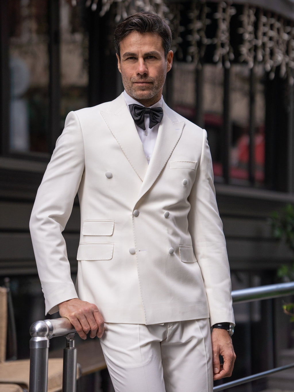 White Double Breasted Suit 2-Piece