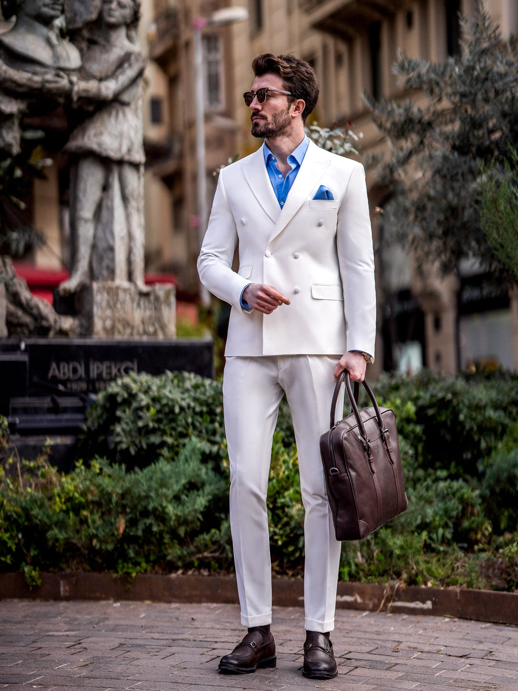 White Double Breasted Suit 2-Piece