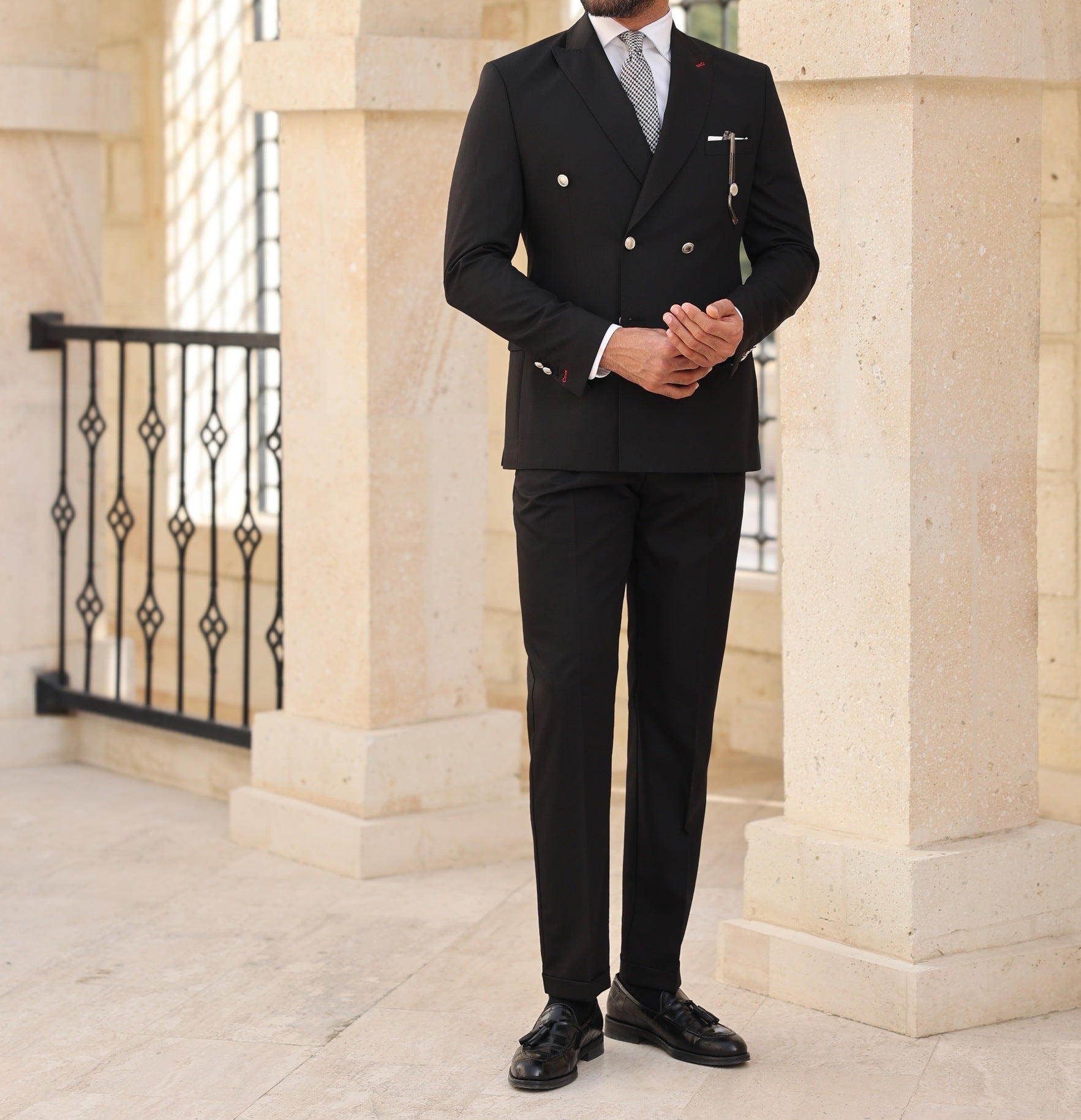 Black Double Breasted Suit 2-Piece