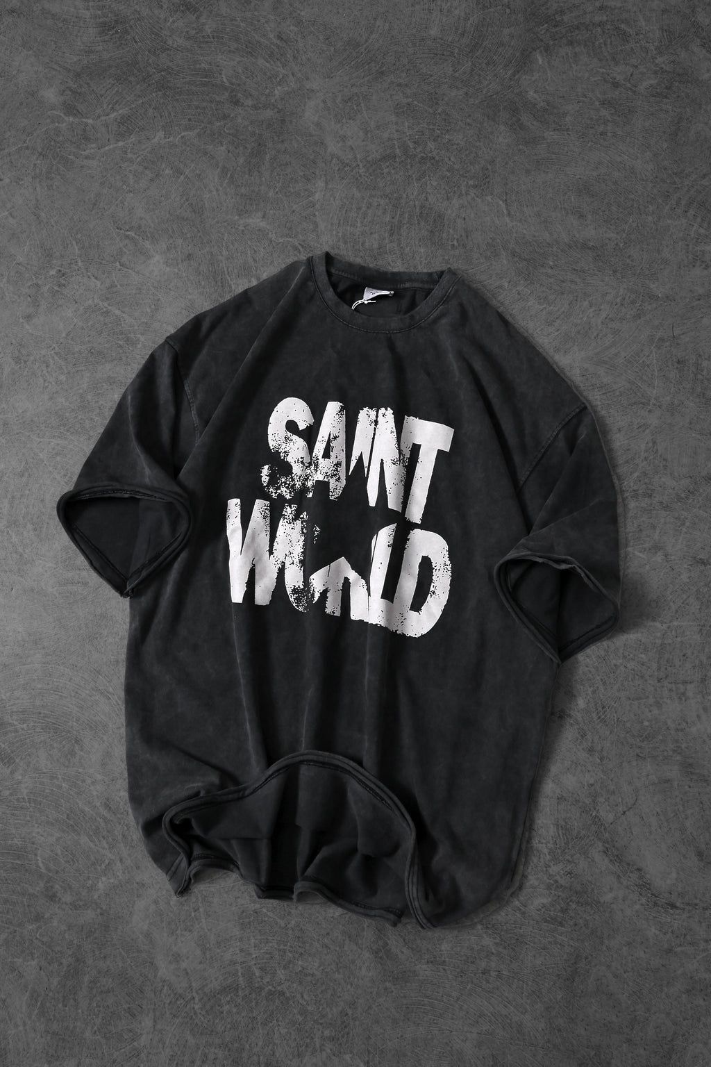 Saint World – Washed Oversized Tee
