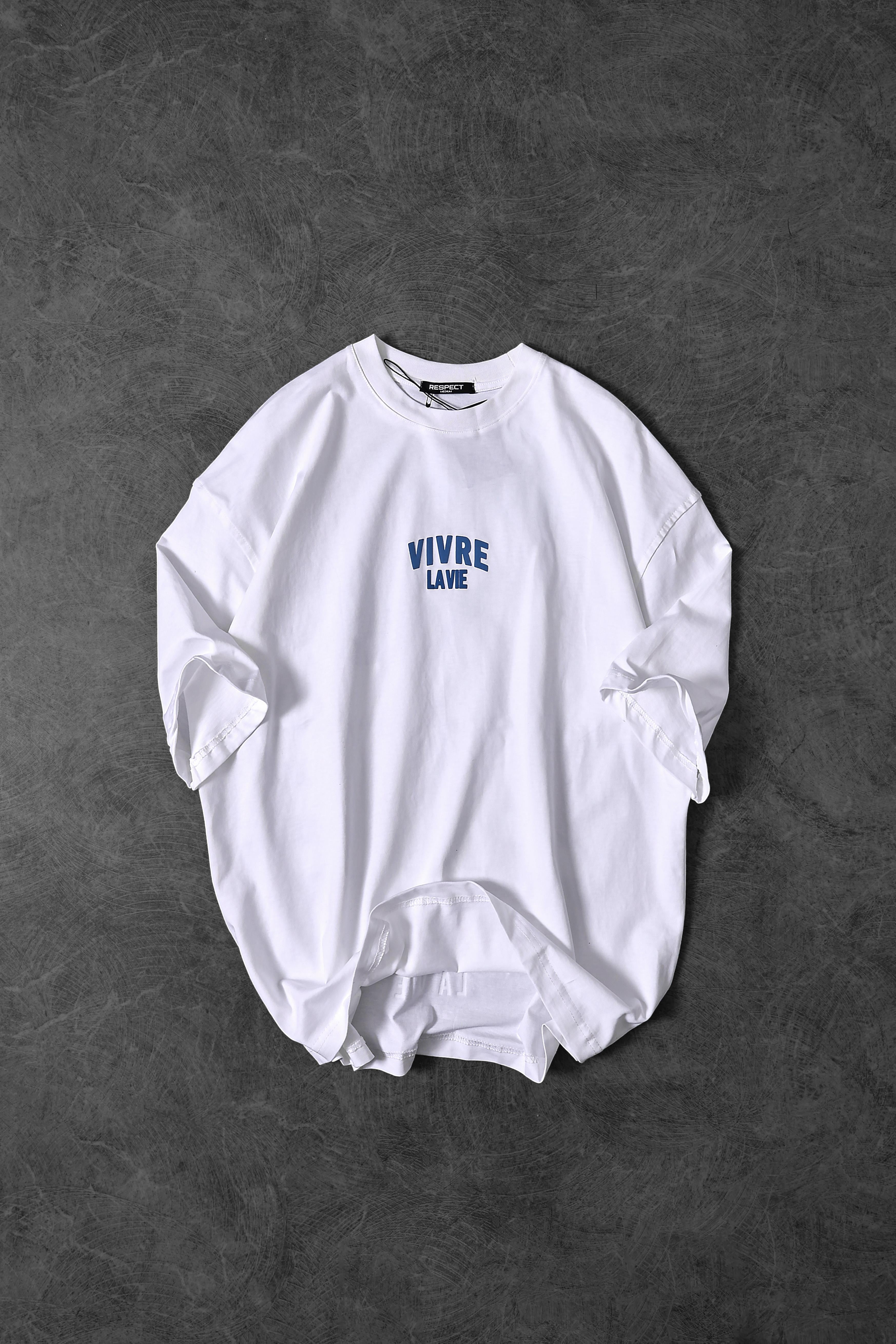 Vivre La Vie Oversized Tee