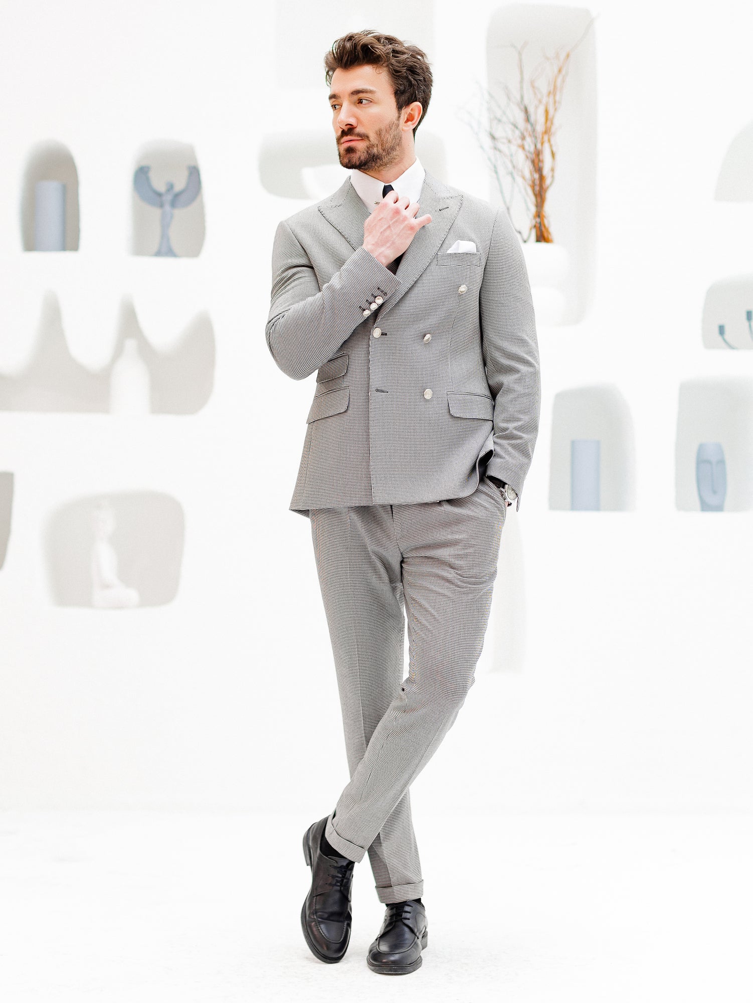 White Houndstooth Double Breasted Suit 2-Piece